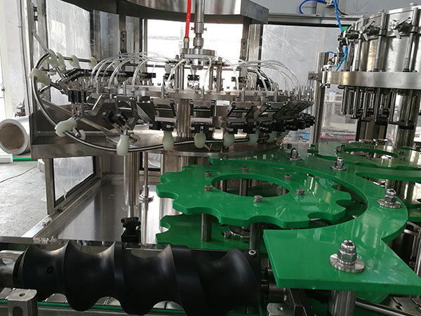 Glass Bottle Sparkling Wine Soda Drink Soda Water Filling Machine